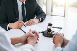 How To Choose the Best Divorce Lawyer for Your Case